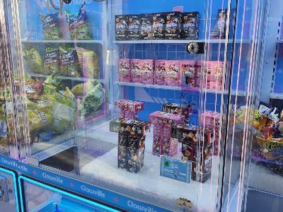 Claw machines at Amusement Clawville Inc (Laval) in Laval, Quebec
