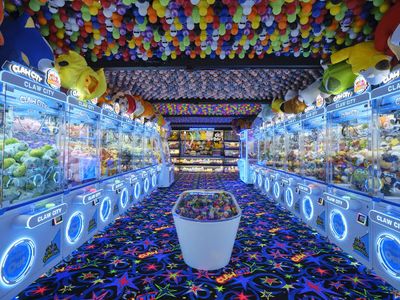 Claw City Tigard claw machine venue in Portland, Oregon