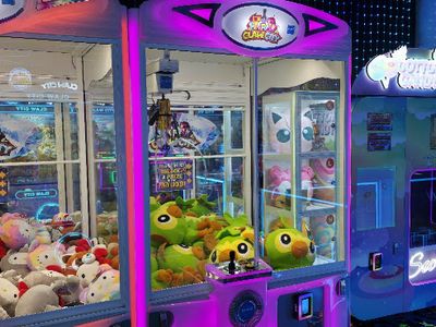 Claw City Woodburn Premium Outlets claw machine venue in Woodburn, Oregon