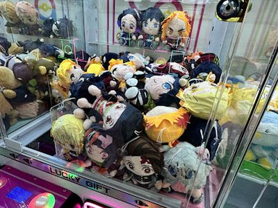 Claw Em All claw machine venue in Las Vegas, Nevada