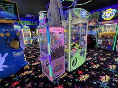 Claw Factory claw machine venue in Salem, Oregon