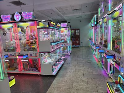CLAW MART claw machine venue in Duluth, Georgia
