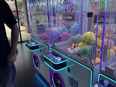 Clawaii claw machine venue in Pearland, Texas