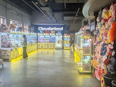 Clawderland claw machine venue in Colorado Springs, Colorado