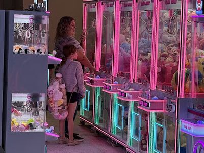ClawMart Palm Beach claw machine venue in West Palm Beach, Florida