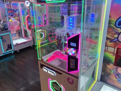ClawOasis - Newgate Mall claw machine venue in Ogden, Utah