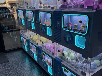Claw machines at Clutch & WIN in Cypress, Texas