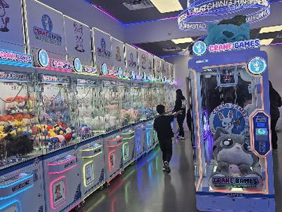 Crane Games Thornton claw machine venue in Thornton, Colorado