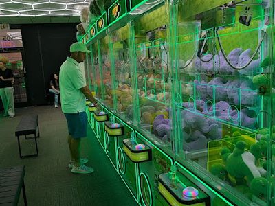 DragonClaw - Claw Machine Arcade claw machine venue in San Antonio, Texas