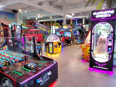 Claw machines at Happy Kingdom Sheppard in Scarborough, Ontario