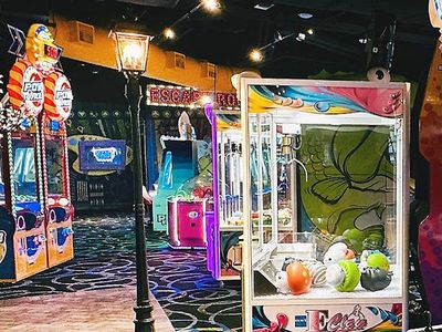 Claw machines at In The Game Liberty Center in Liberty Township, Ohio
