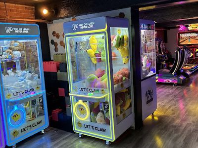 Claw machines at Infusion VR Arcade in Victoria, British Columbia