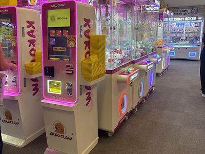 Kako Claw claw machine venue in Fairfax, Virginia