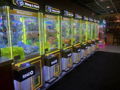King & Claw claw machine venue in Rochester, New York