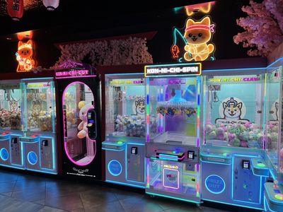 Kon-Ni-Chi Claw at Cottonwood Mall claw machine venue in Albuquerque, New Mexico