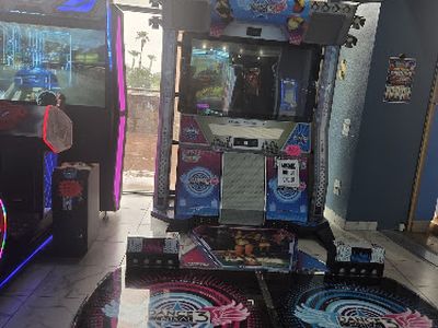 KRAZY CLAW claw machine venue in Mesa, Arizona