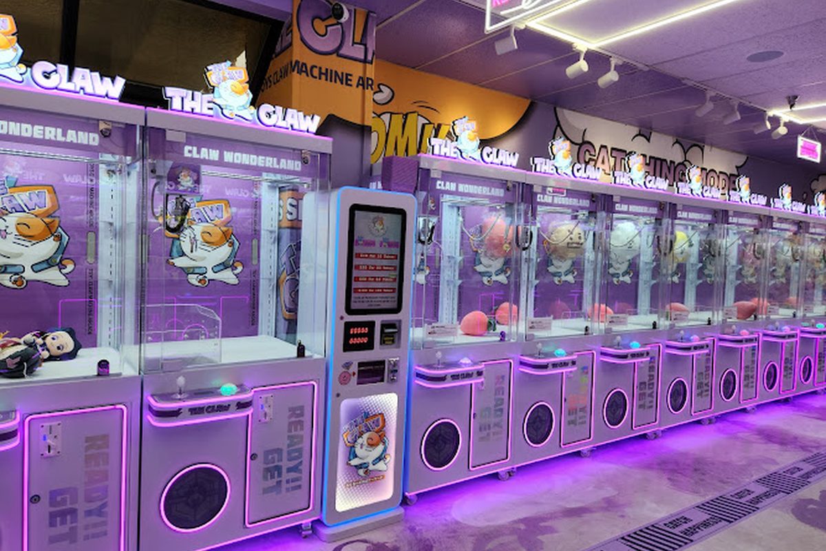 Lucky Claw Arcade, a claw machine venue in Las Vegas, Nevada