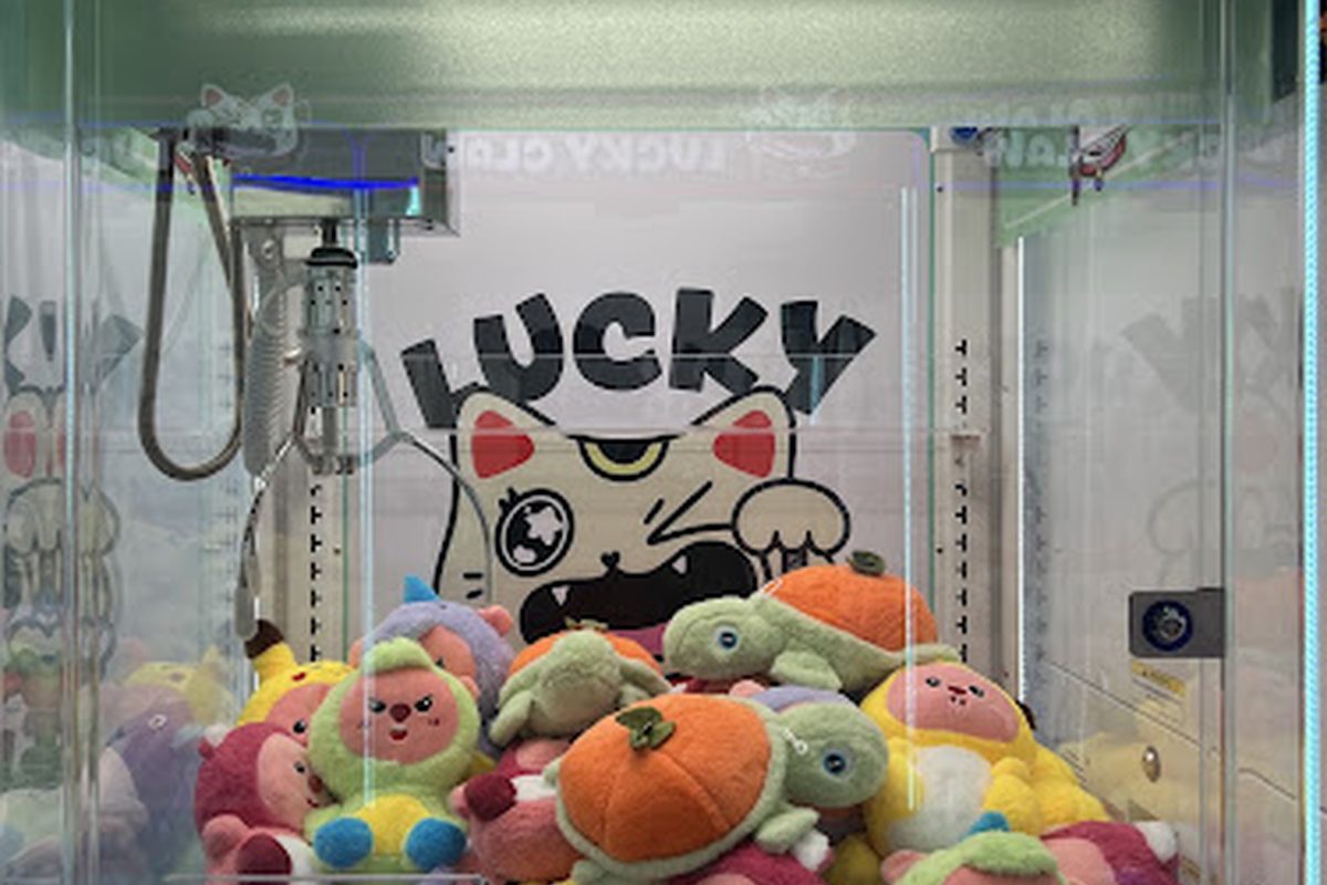 Lucky Claw, a claw machine venue in Suwanee, Georgia