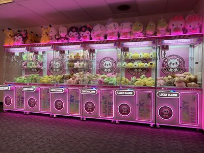 Lucky Claww Bellevue (Lucky Claw) claw machine venue in Bellevue, Washington