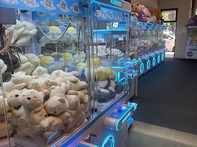 Claw machines at Nakoko in San Mateo, California