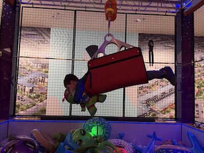 Prize Station Extreme claw machine venue in Aurora, Illinois