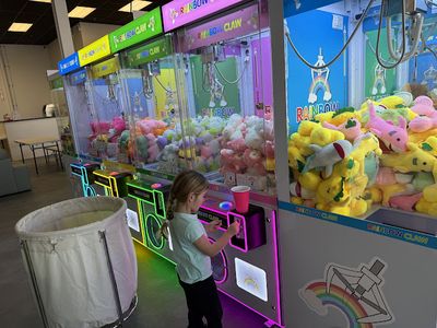 Claw machines at Rainbow Claw in Laval, Quebec
