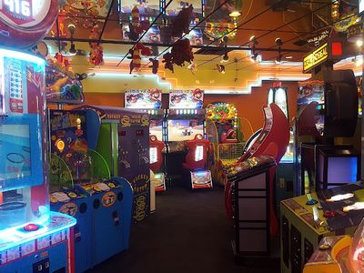 Claw machines at Ruckers Amusement Centre in Saskatoon, Saskatchewan