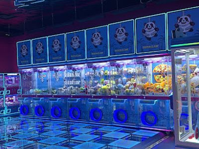 Supa Claw Town Square claw machine venue in Las Vegas, Nevada