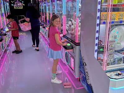 Super Clawdom Covington claw machine venue in Covington, Louisiana