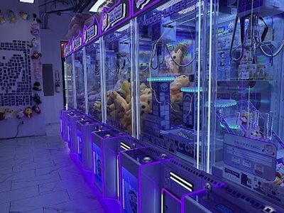 The Claw Factory claw machine venue in Virginia Beach, Virginia