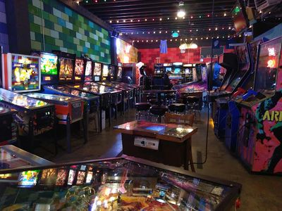 Claw machines at The Ice Box Arcade in Seattle, Washington