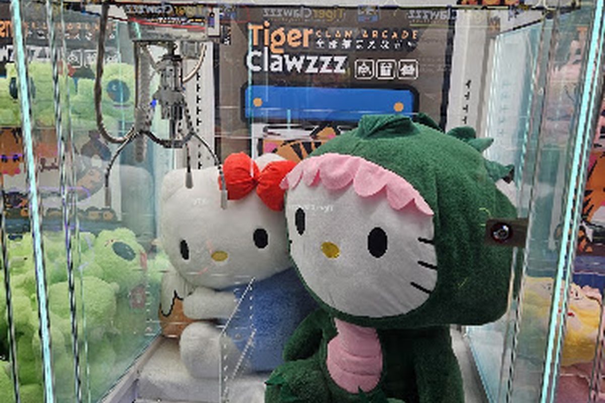Tiger Clawzzz, a claw machine venue in Baton Rouge, Louisiana