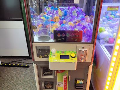 Claw machines at Timewarp arcade in Cincinnati, Ohio