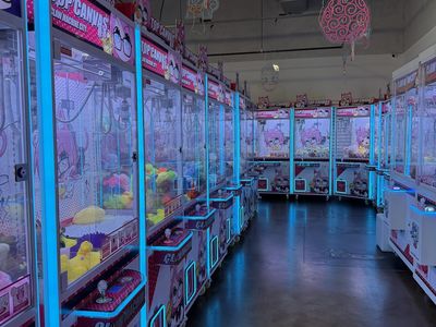 Top Canvas - Claw Machine City - Tustin claw machine venue in Tustin, California