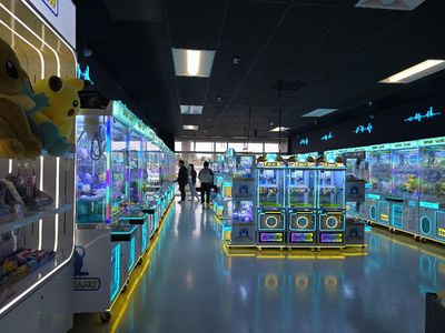 Wawa Claw claw machine venue in Gardena, California