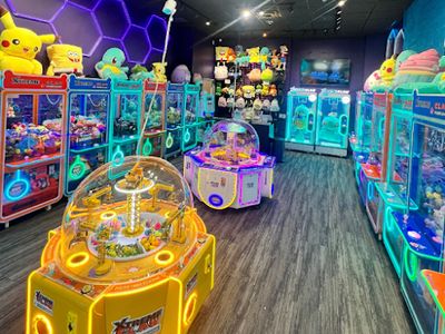 Xtreme Claw claw machine venue in Sacramento, California